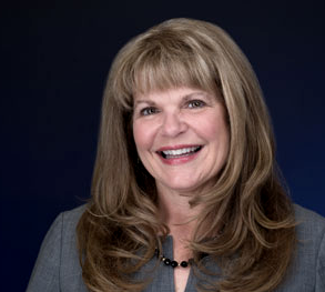 Headshot of Becky Browning, Senior Vice President of Closing and Insurance